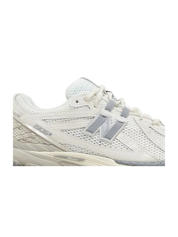 Кроссовки New Balance 1906R 'Beige Grey' — изображение 3 из 9, кремовый