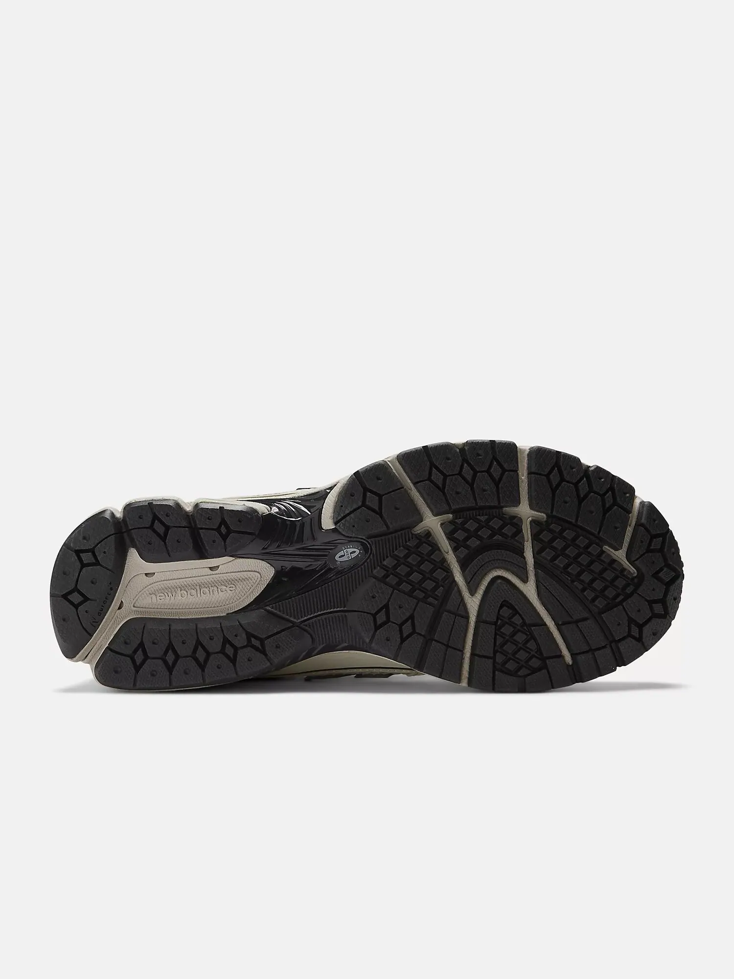 Кроссовки New Balance x GANNI 1906R — изображение 4 из 6, кремовый/черный