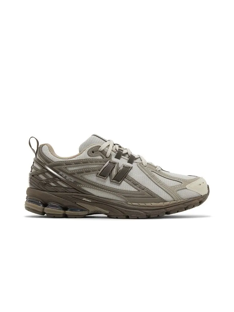 Кроссовки New Balance 1906R 'Mocha' — изображение 2 из 9, коричневый