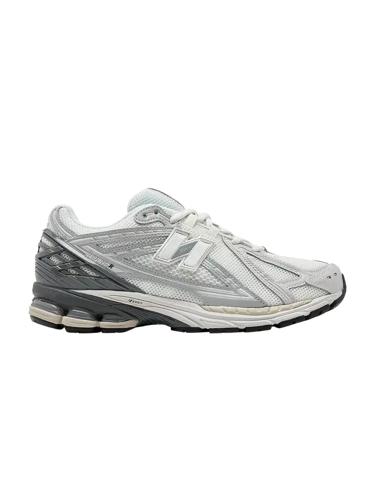 Кроссовки New Balance 1906R — изображение 1 из 1, белый