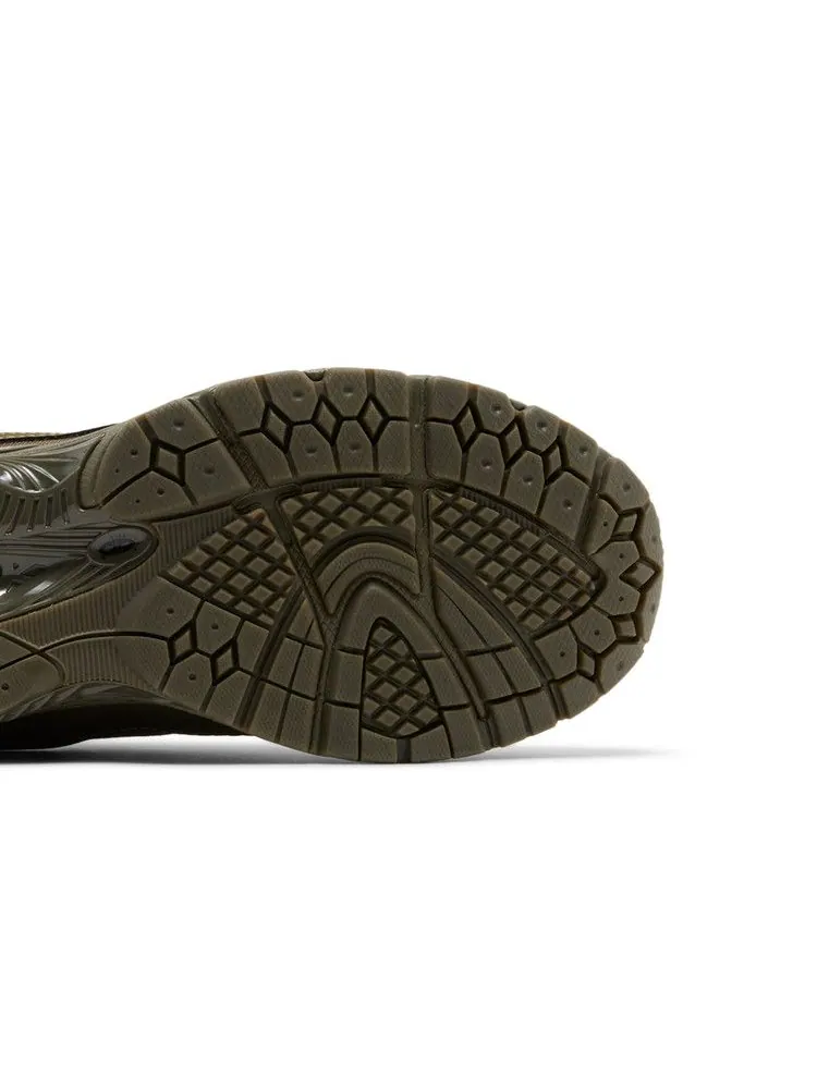 Кроссовки New Balance 1906R 'Dark Camo' — изображение 6 из 9