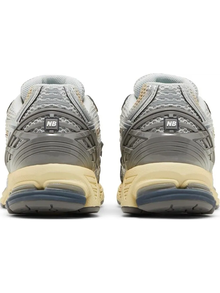 Кроссовки New Balance thisisneverthat x 1906R 'The 2022 Downtown Run' — изображение 6 из 8, серебряный