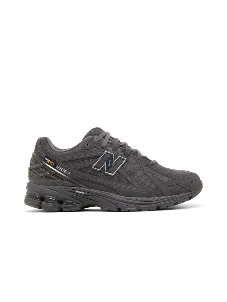 Кроссовки New Balance 1906R Cordura — изображение 1 из 4, серый