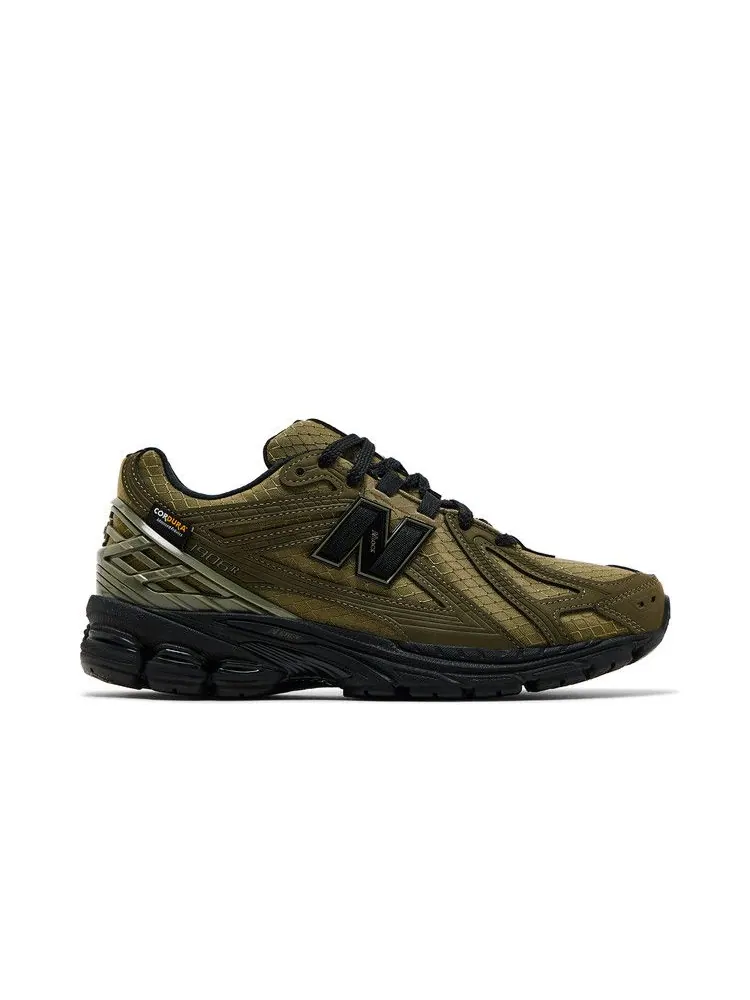 Кроссовки New Balance 1906R Cordura 'Dark Camo Green' — изображение 2 из 9, темный/черный/зеленый