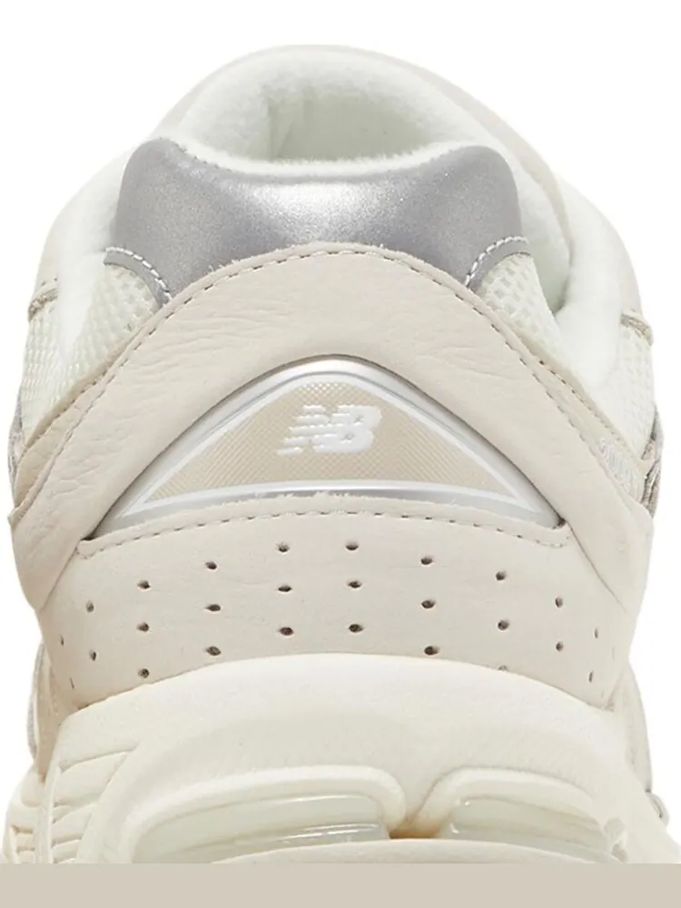 Кроссовки New Balance 2002R 'Linen Fog' кремовые — изображение 7 из 8, бежевый
