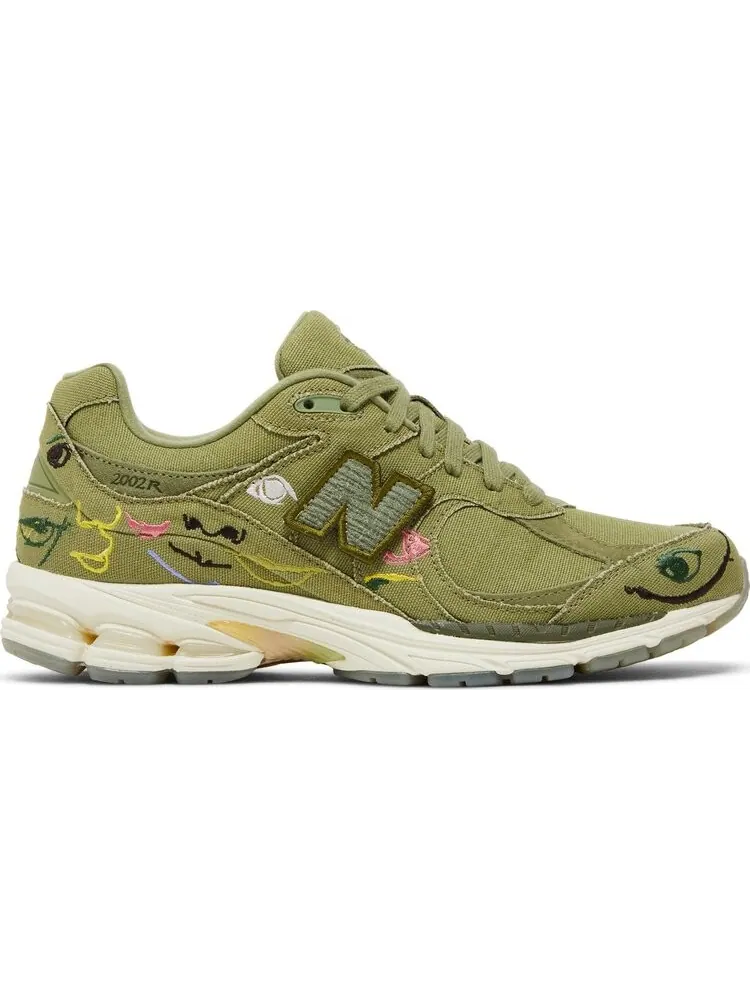 Кроссовки New Balance Bryant Giles x 2002R 'What Now?' — изображение 1 из 10, зеленый