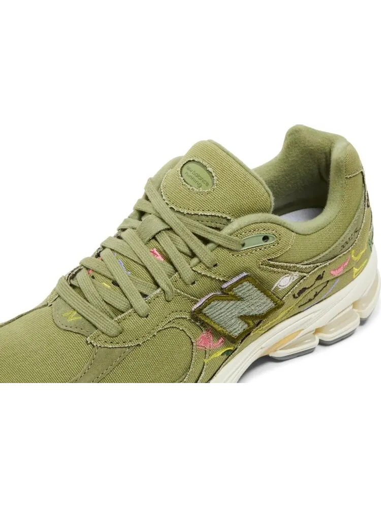 Кроссовки New Balance Bryant Giles x 2002R 'What Now?' — изображение 10 из 10, зеленый