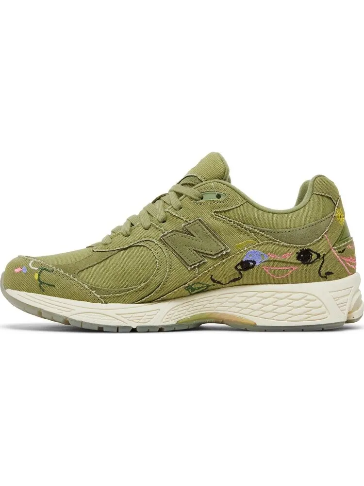 Кроссовки New Balance Bryant Giles x 2002R 'What Now?' — изображение 3 из 10, зеленый