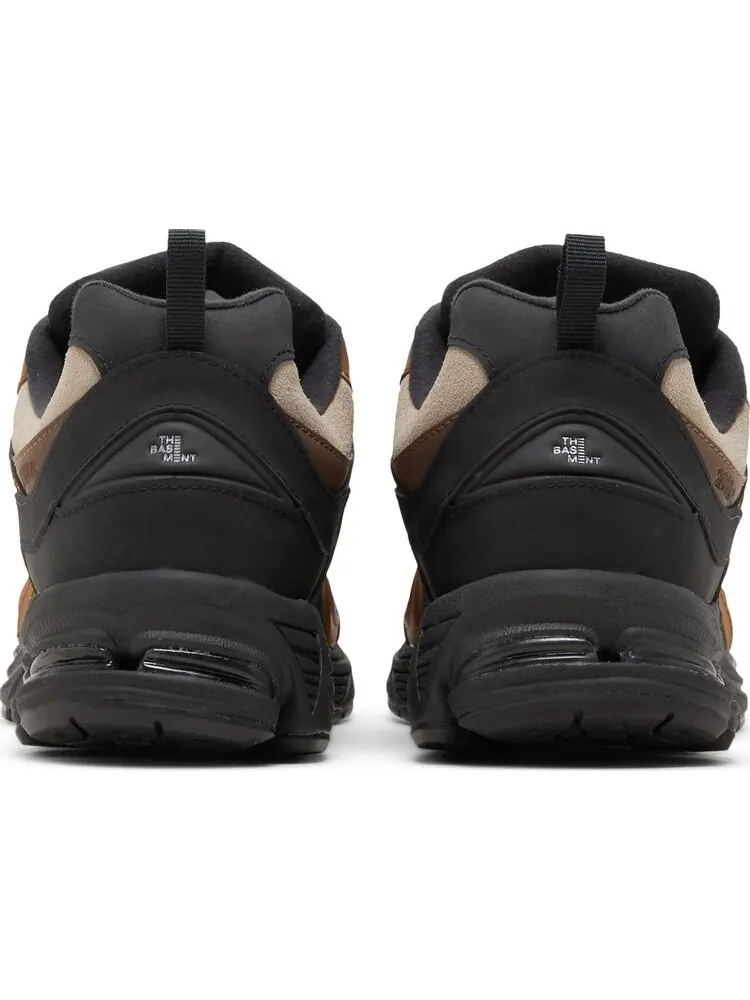 Кроссовки New Balance The Basement x 2002R 'Earth Brown' — изображение 6 из 8, коричневый
