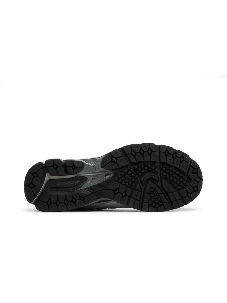 Кроссовки New Balance 2002R 'Grey Black' JD Exclusive — изображение 4 из 8, серый