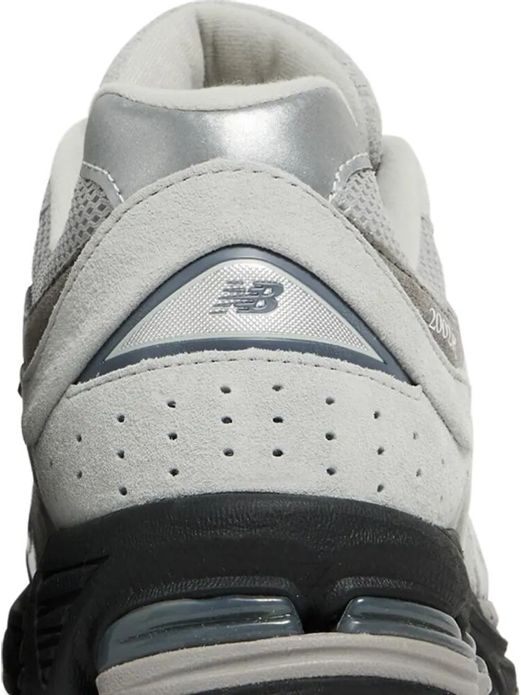 Кроссовки New Balance 2002R 'Grey Black' JD Exclusive — изображение 7 из 8, серый