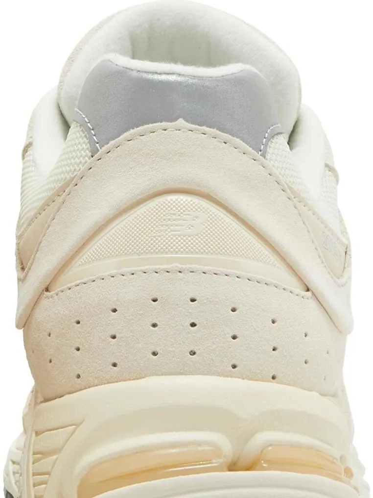 Кроссовки New Balance 2002R 'Calm Taupe' — изображение 7 из 9, бежевый