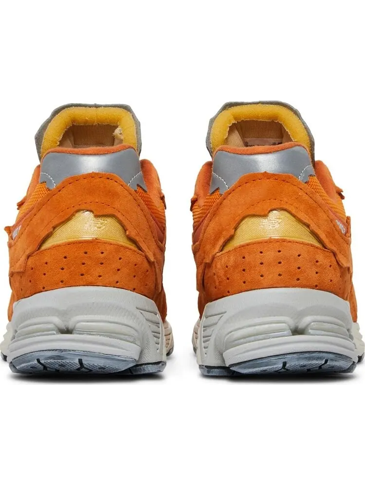 Кроссовки New Balance 2002R 'Protection Pack - Vintage Orange' — изображение 5 из 7, оранжевый