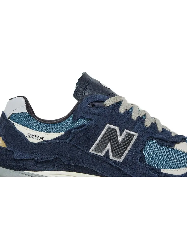 Кроссовки New Balance 2002R 'Protection Pack - Dark Navy' — изображение 2 из 8, синий