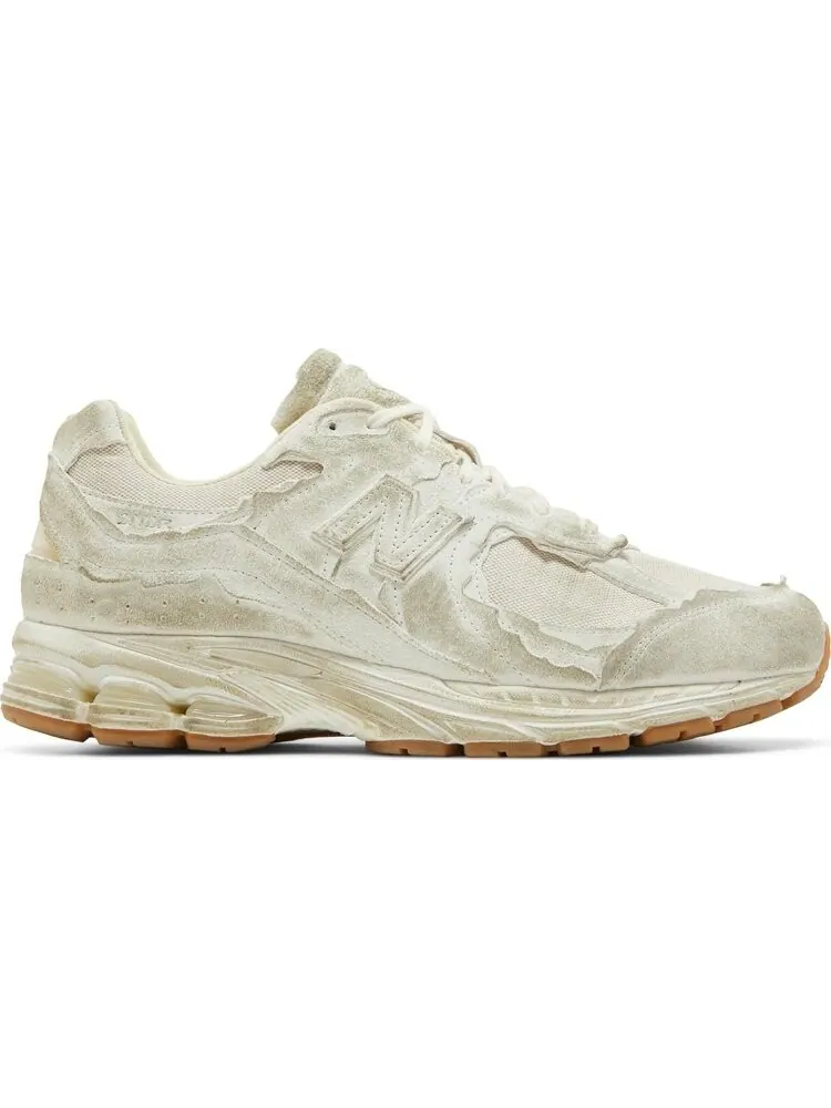 Кроссовки New Balance 2002R 'Protection Pack - Distressed' — изображение 1 из 8, белый