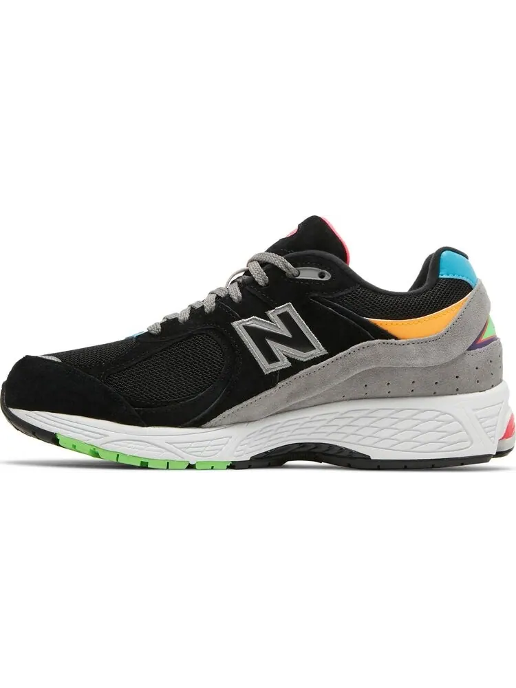 Кроссовки New Balance DTLR x 2002R 'Masquerade' — изображение 3 из 8, черный
