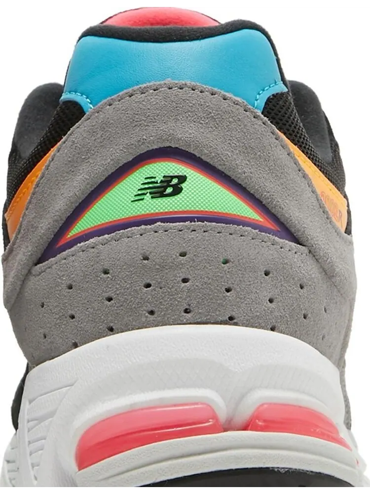 Кроссовки New Balance DTLR x 2002R 'Masquerade' — изображение 7 из 8, черный