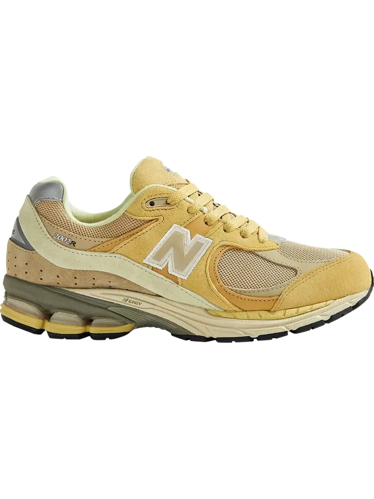 Кроссовки New Balance AURALEE x 2002R 'Sand' — изображение 1 из 1, загар