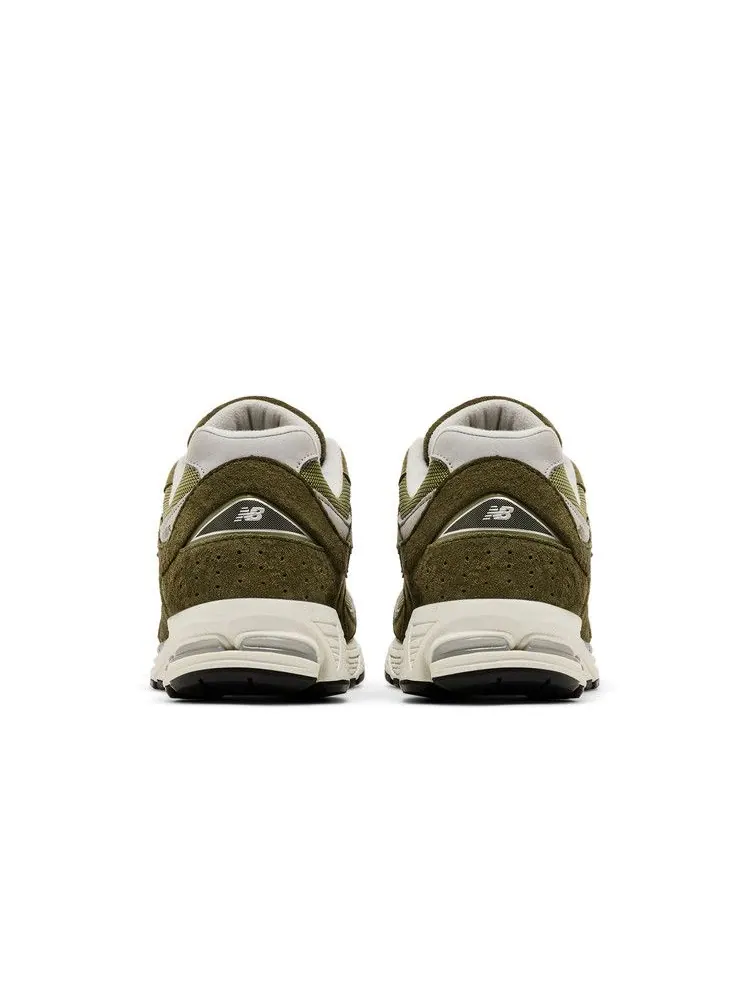 Кроссовки New Balance 2002R 'Green' Footlocker Exclusive — изображение 7 из 9, зеленый/белый