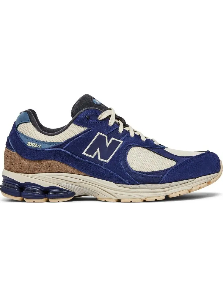 Кроссовки New Balance 2002R 'Night Tide Cream' — изображение 1 из 8, синий