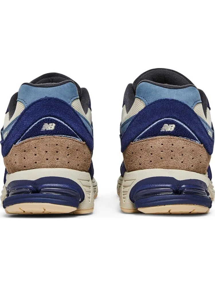 Кроссовки New Balance 2002R 'Night Tide Cream' — изображение 6 из 8, синий