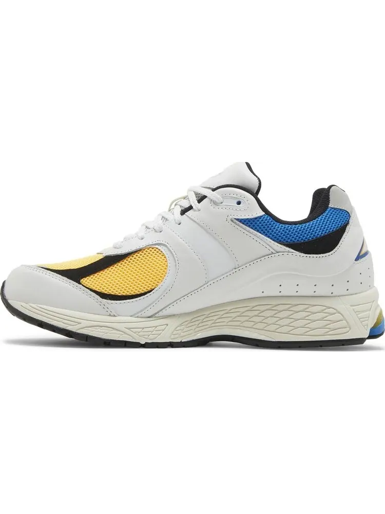 Кроссовки New Balance 2002R 'Vibrant Apricot' — изображение 3 из 8, белый