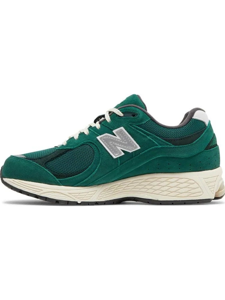 Кроссовки New Balance 2002R 'Suede Pack - Forest Green' — изображение 3 из 8, зеленый