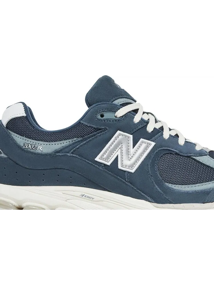 Кроссовки New Balance 2002R 'Deep Ocean Slate Grey' — изображение 2 из 8, синий