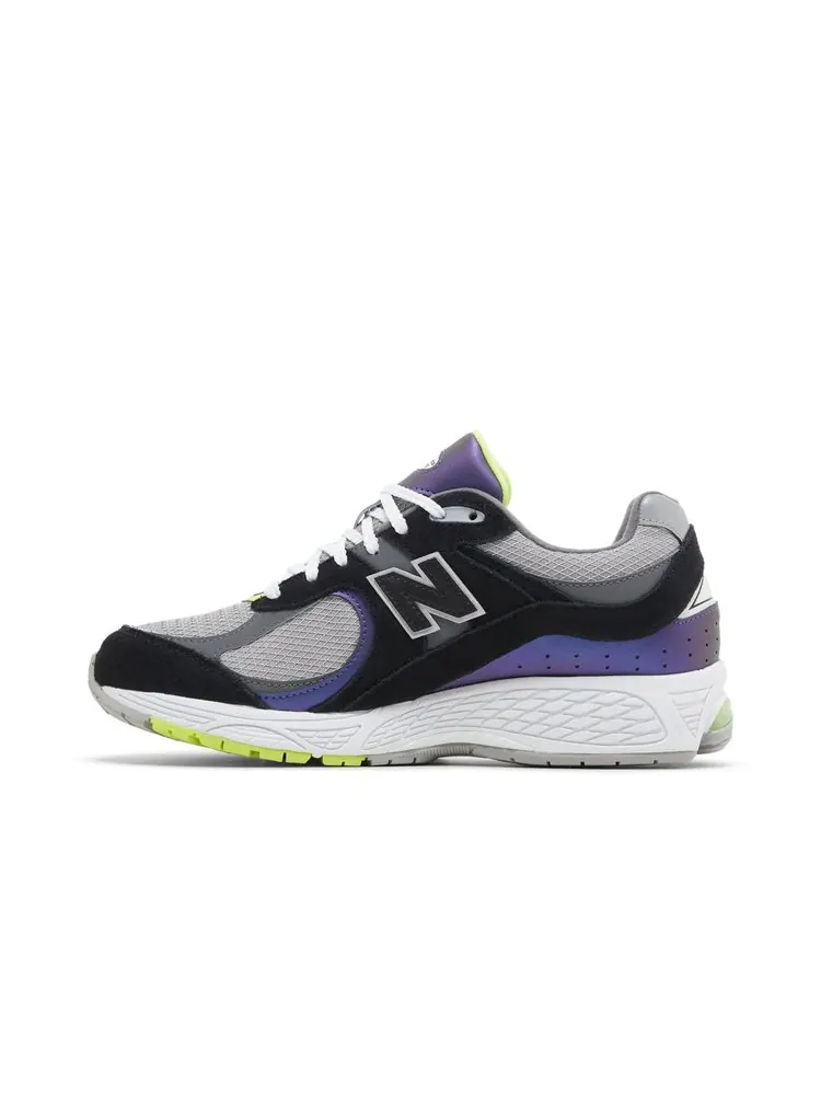 Кроссовки New Balance 2002R — изображение 3 из 4, черный