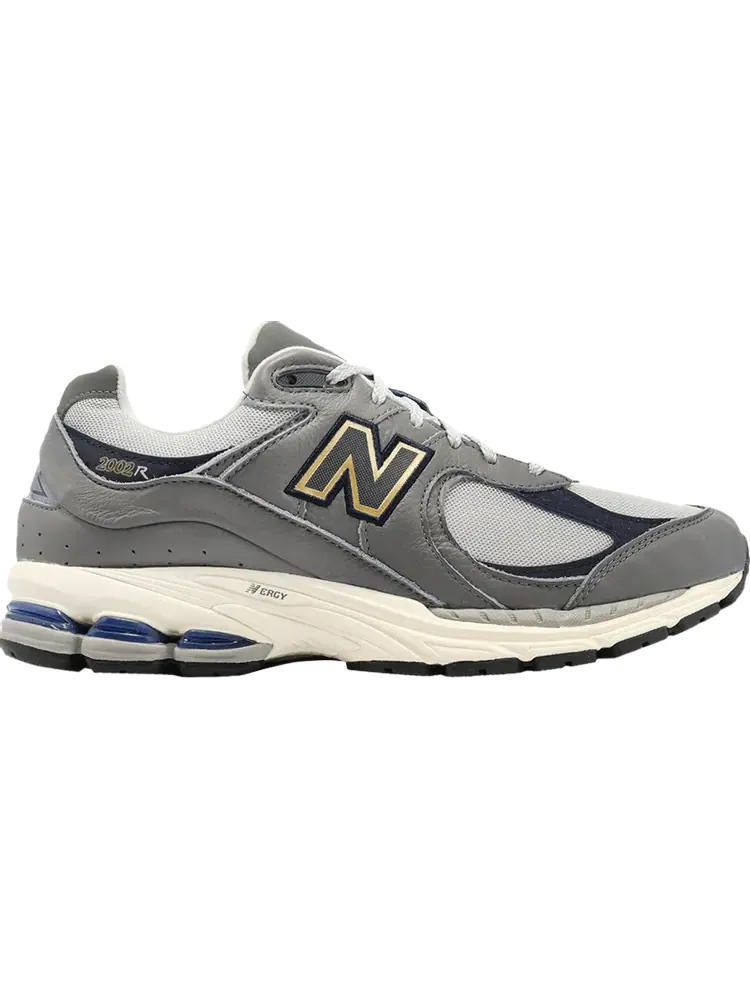 Кроссовки New Balance 2002R — изображение 1 из 1, серый