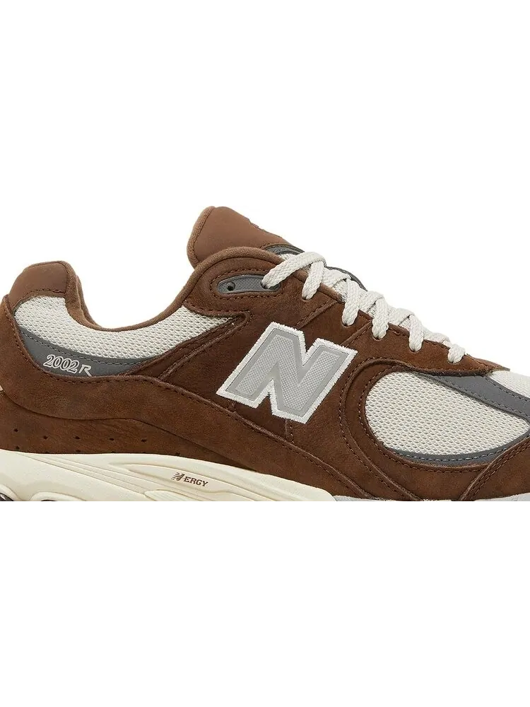 Кроссовки New Balance 2002R 'Adrift Moonbeam' — изображение 2 из 8, коричневый/бежевый/серый