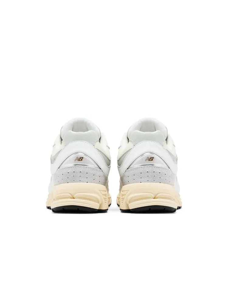 Кроссовки New Balance 2002R 'Leather Pack - White Gold' — изображение 7 из 9