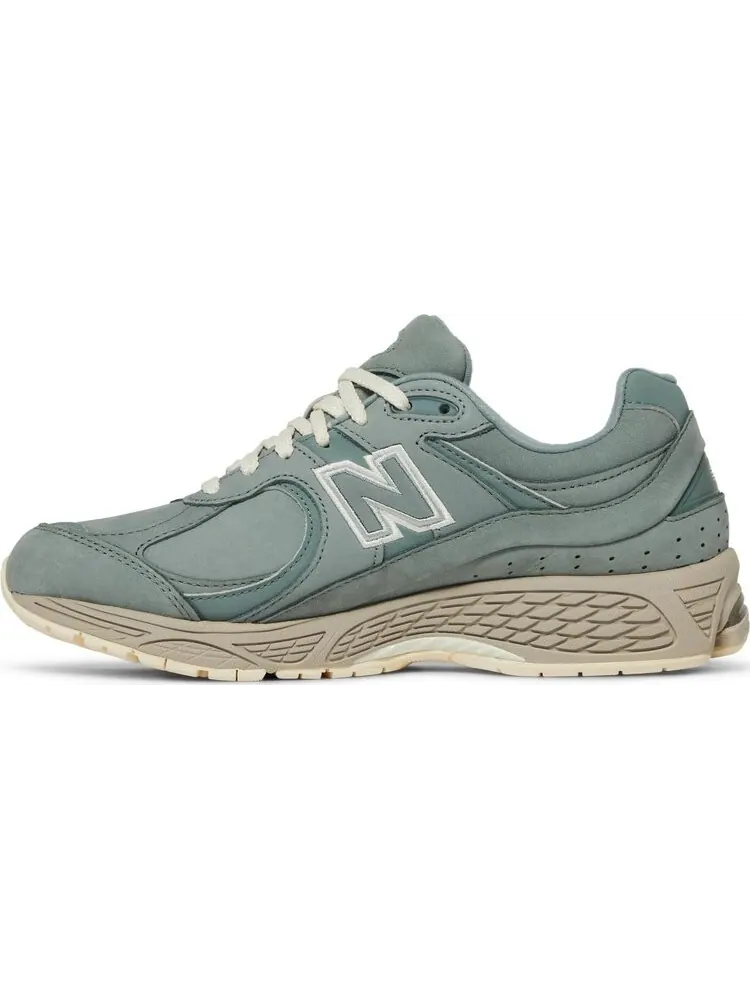 Кроссовки New Balance Kith x 2002R 'Pistachio' — изображение 3 из 8, зеленый