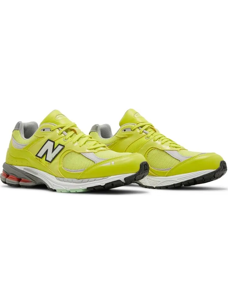 Кроссовки New Balance 2002R 'Sulpher Yellow' — изображение 8 из 8, желтый