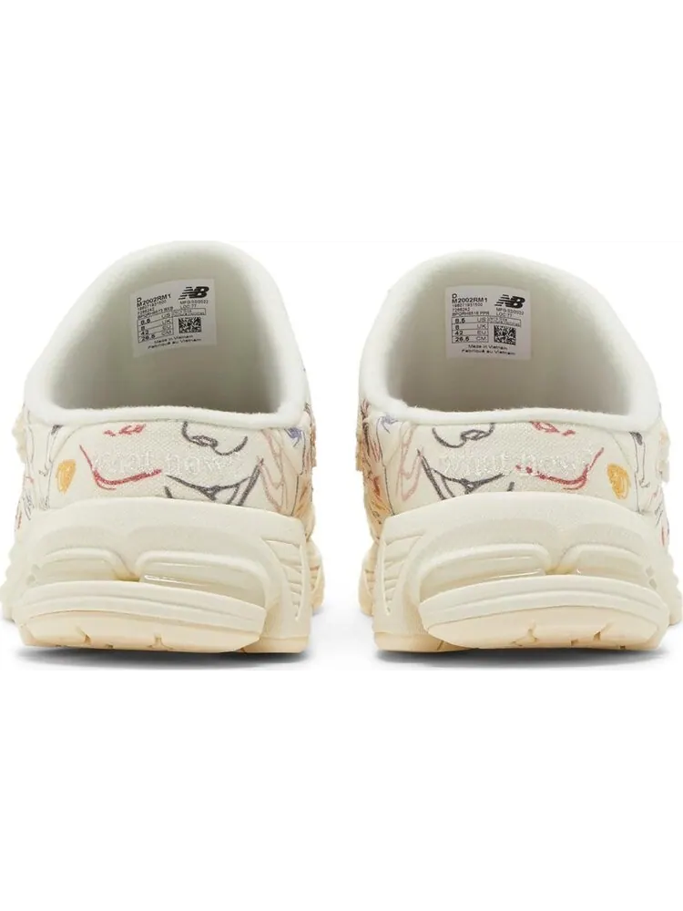 Кроссовки New Balance Bryant Giles x 2002R Mule 'The Artist’s Shoe' — изображение 6 из 8, белый