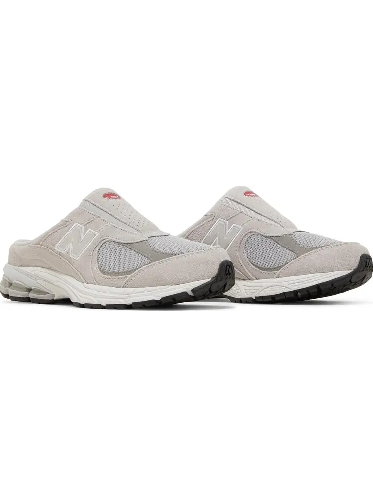 Кроссовки New Balance 2002R Mule 'Rain Cloud' — изображение 8 из 8, серый