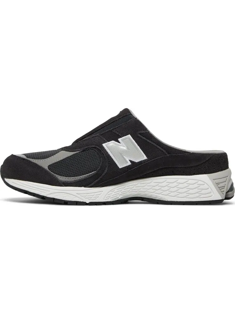 Кроссовки New Balance 2002R Mule 'Phantom Marblehead' — изображение 3 из 8, черный