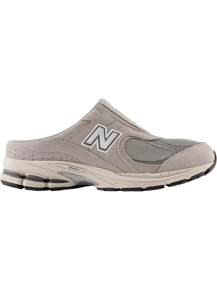 Кроссовки New Balance 2002R Mule 'Grey Silver' — изображение 1 из 1, серый