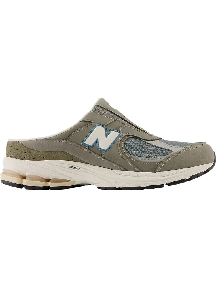 Кроссовки New Balance 2002R Mule 'Marblehead Trooper' — изображение 1 из 1, серый