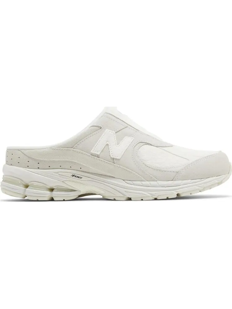 Кроссовки New Balance 2002R Mule 'Sea Salt' — изображение 1 из 4, бежевый