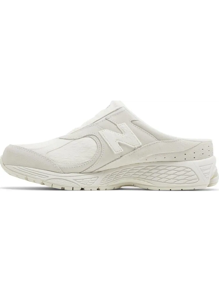 Кроссовки New Balance 2002R Mule 'Sea Salt' — изображение 3 из 4, бежевый
