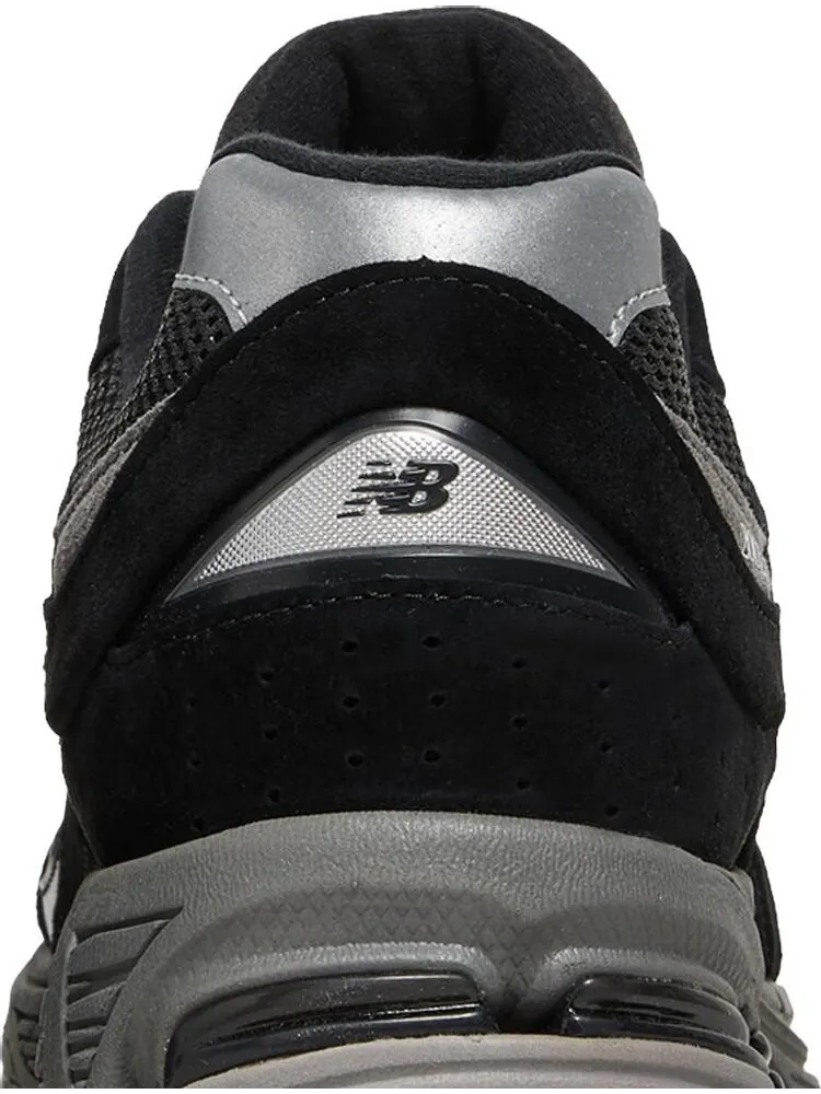 Кроссовки New Balance 2002R — изображение 7 из 8, черный