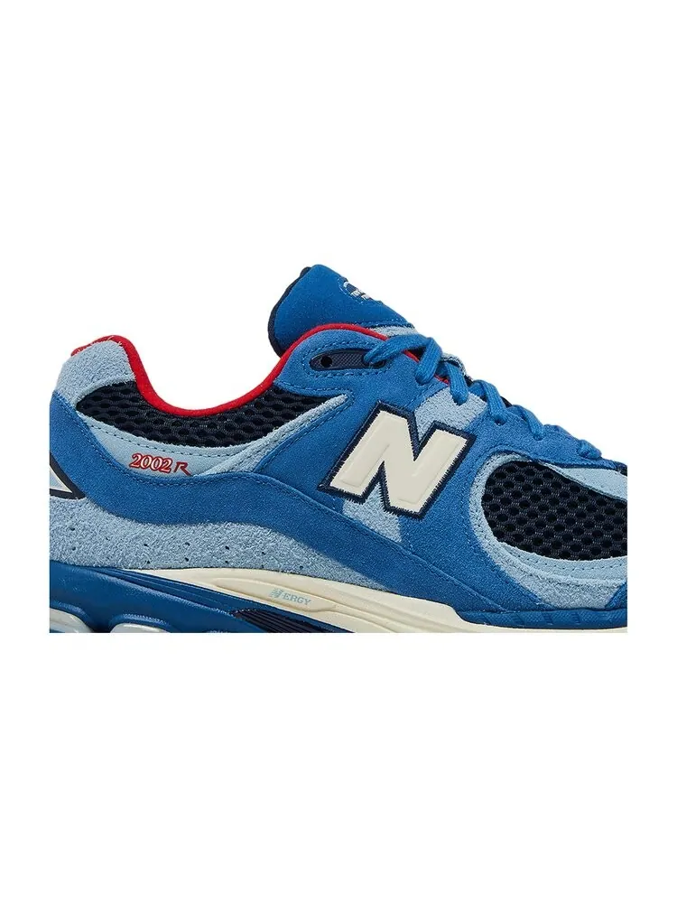 Кроссовки New Balance Shoe Palace x 2002R — изображение 2 из 4, синий
