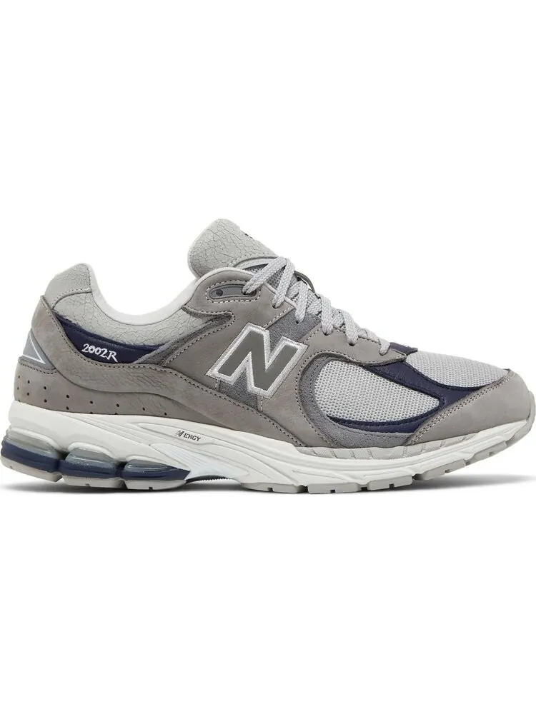 Кроссовки New Balance thisisneverthat x 2002R 'The 2022 Downtown Run' — изображение 1 из 8, серый