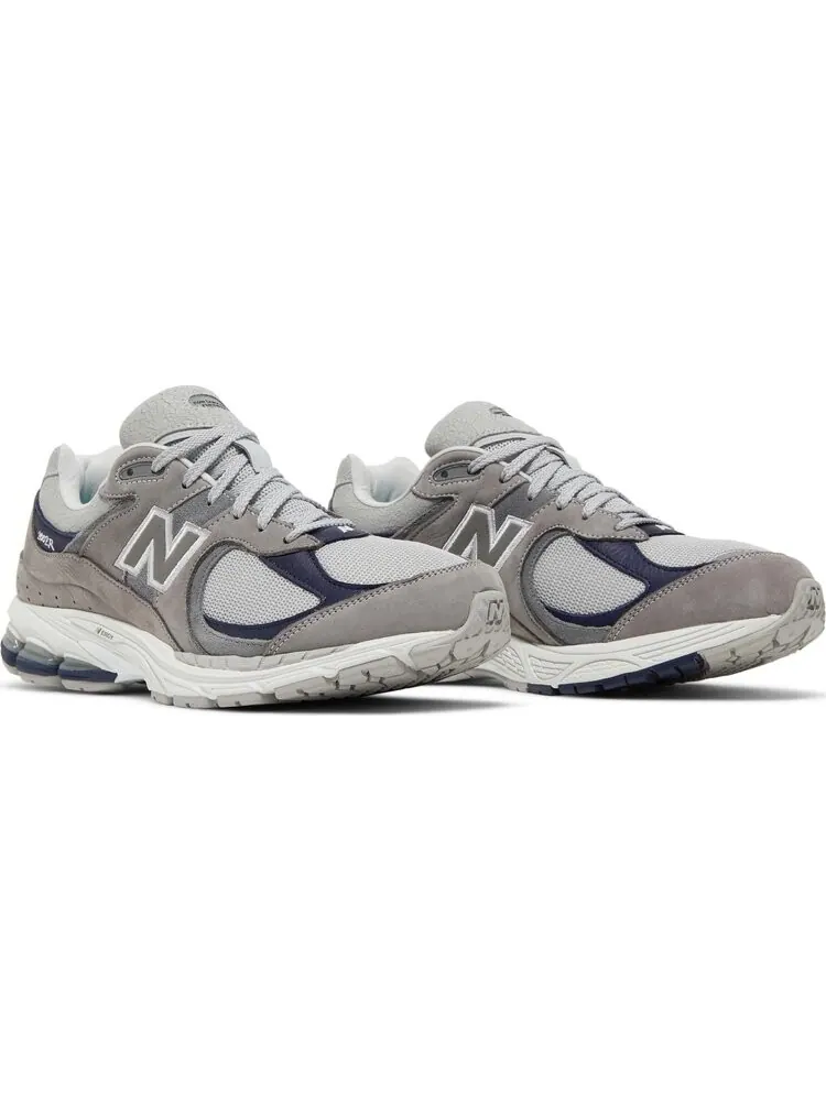 Кроссовки New Balance thisisneverthat x 2002R 'The 2022 Downtown Run' — изображение 8 из 8, серый