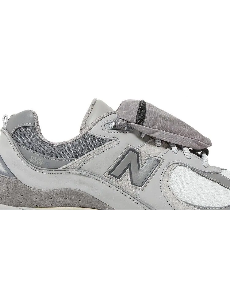 Кроссовки New Balance 2002R 'Summer Fog' — изображение 2 из 8, серый
