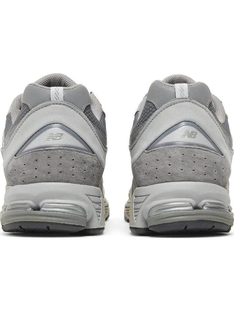 Кроссовки New Balance 2002R 'Summer Fog' — изображение 6 из 8, серый