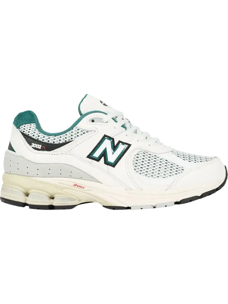Кроссовки New Balance 2002R 'Pouch - Nightwatch Green' — изображение 1 из 1, белый