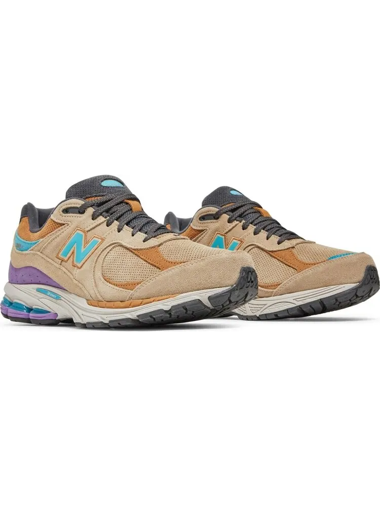 Кроссовки New Balance 2002R 'Incense' — изображение 8 из 8, загар