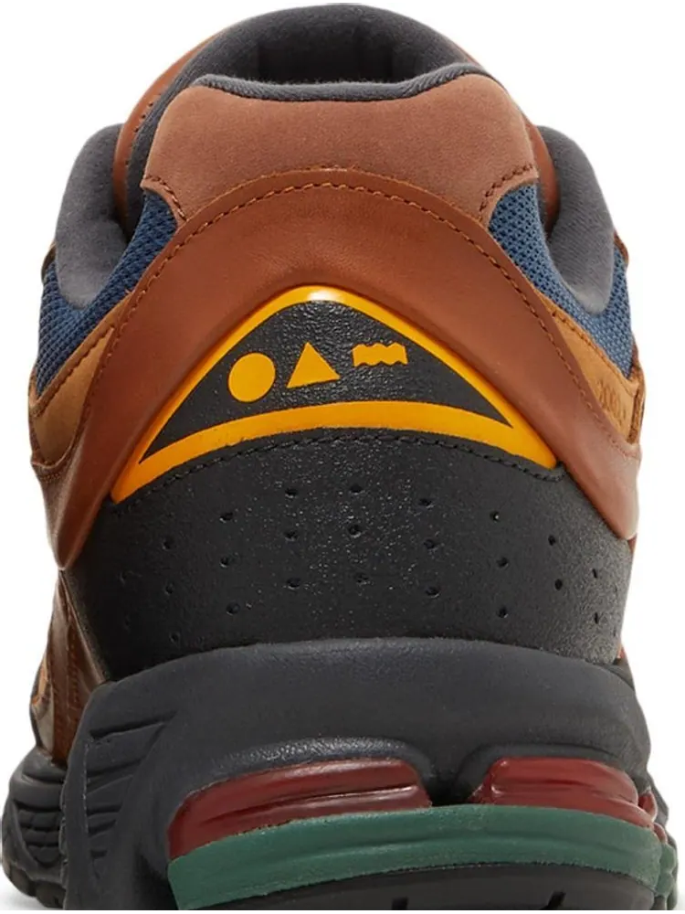 Кроссовки New Balance 2002R 'Hiking Pack - Brown' — изображение 7 из 8, коричневый